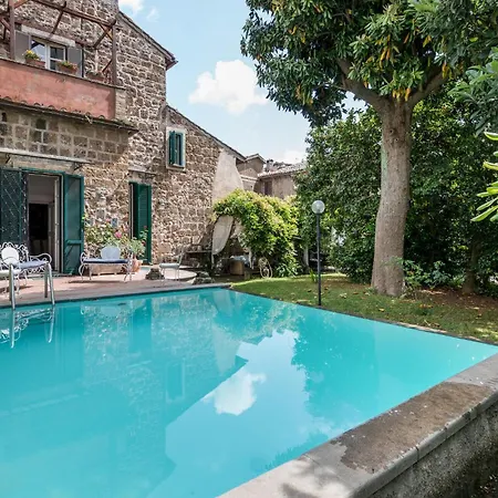 Amazing In With Outdoor Swimming Pool Sutri